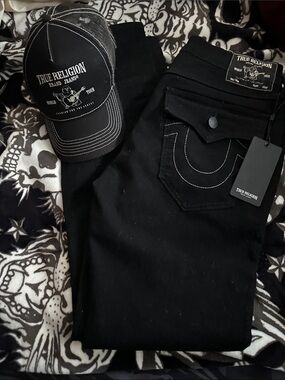 True Religion BNWT Black Straight Leg Jeans